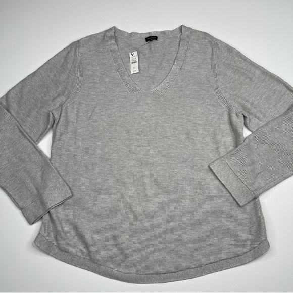 Talbots Sweater V Neck Cable Knit Grey Waffle Beachy Office Fall Winter Wool New - Picture 1 of 13